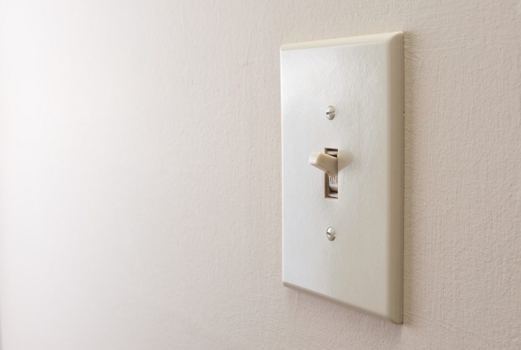 Light Switch Stopped Working? Troubleshooting a Faulty Wall Switch